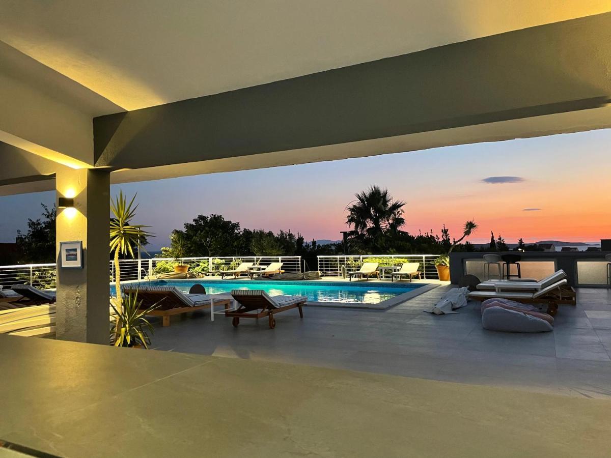 Bed & Breakfast Dela 3*