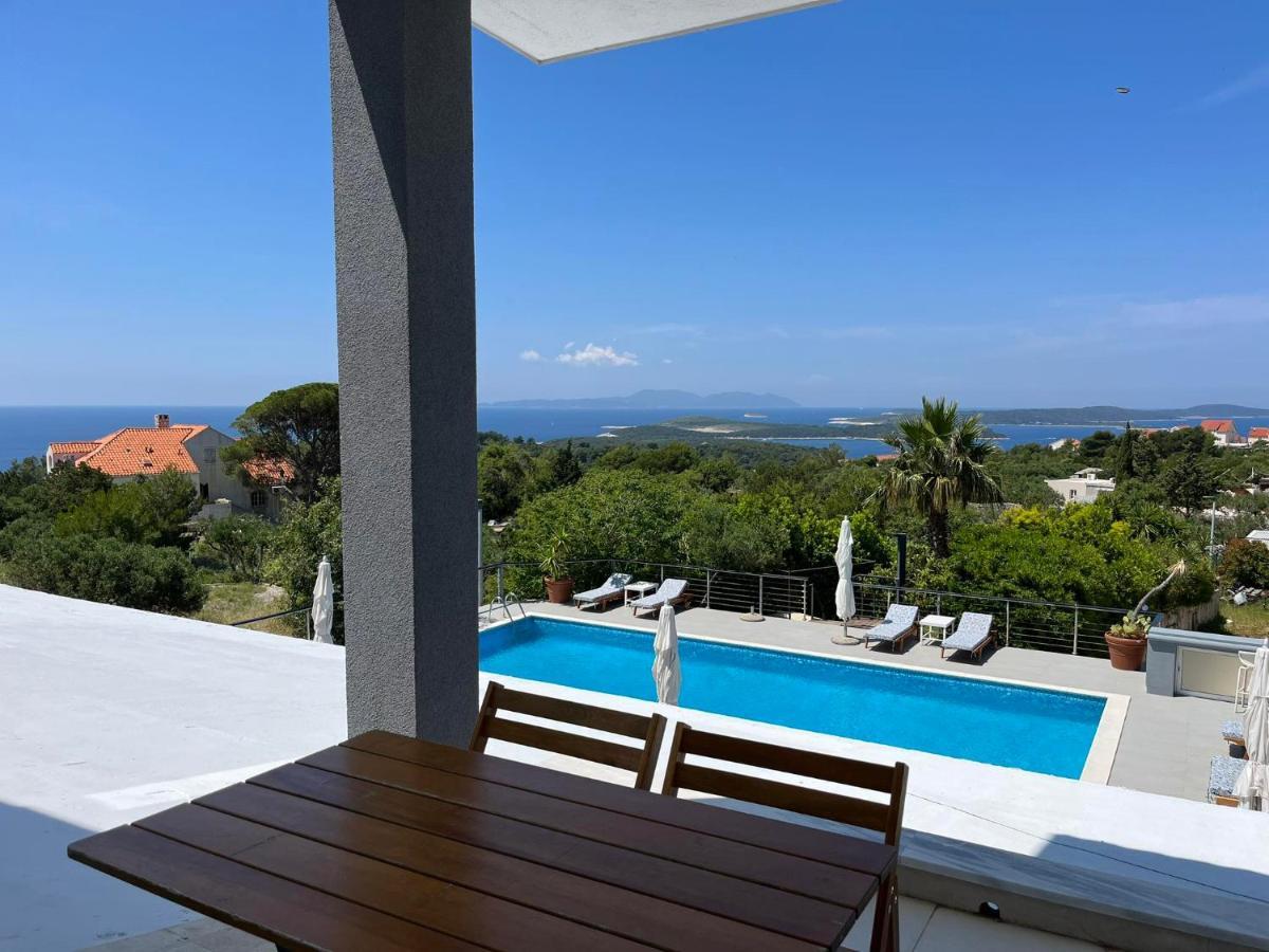 Bed & Breakfast Dela Hvar Town