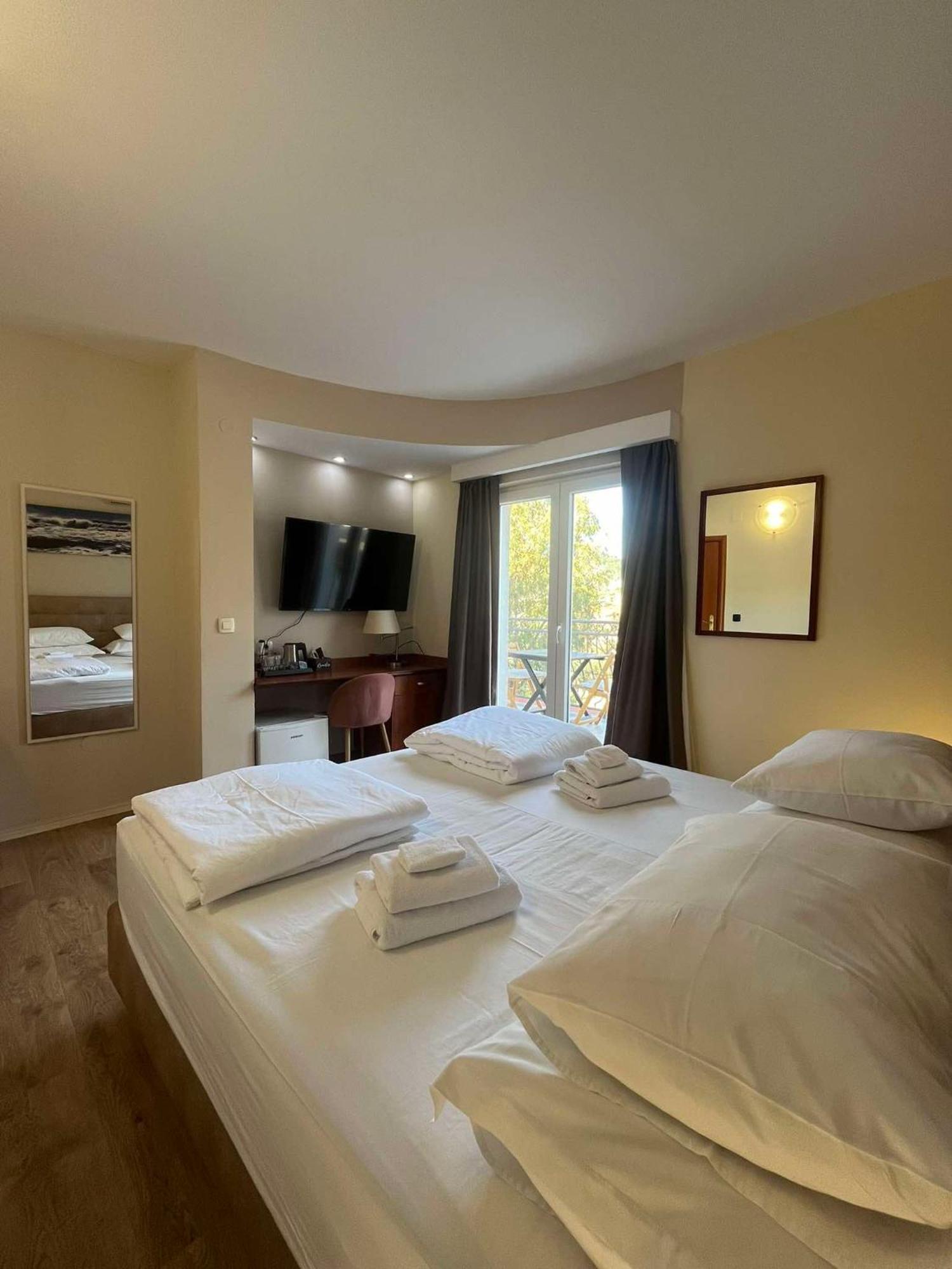 Bed & Breakfast Dela 3*