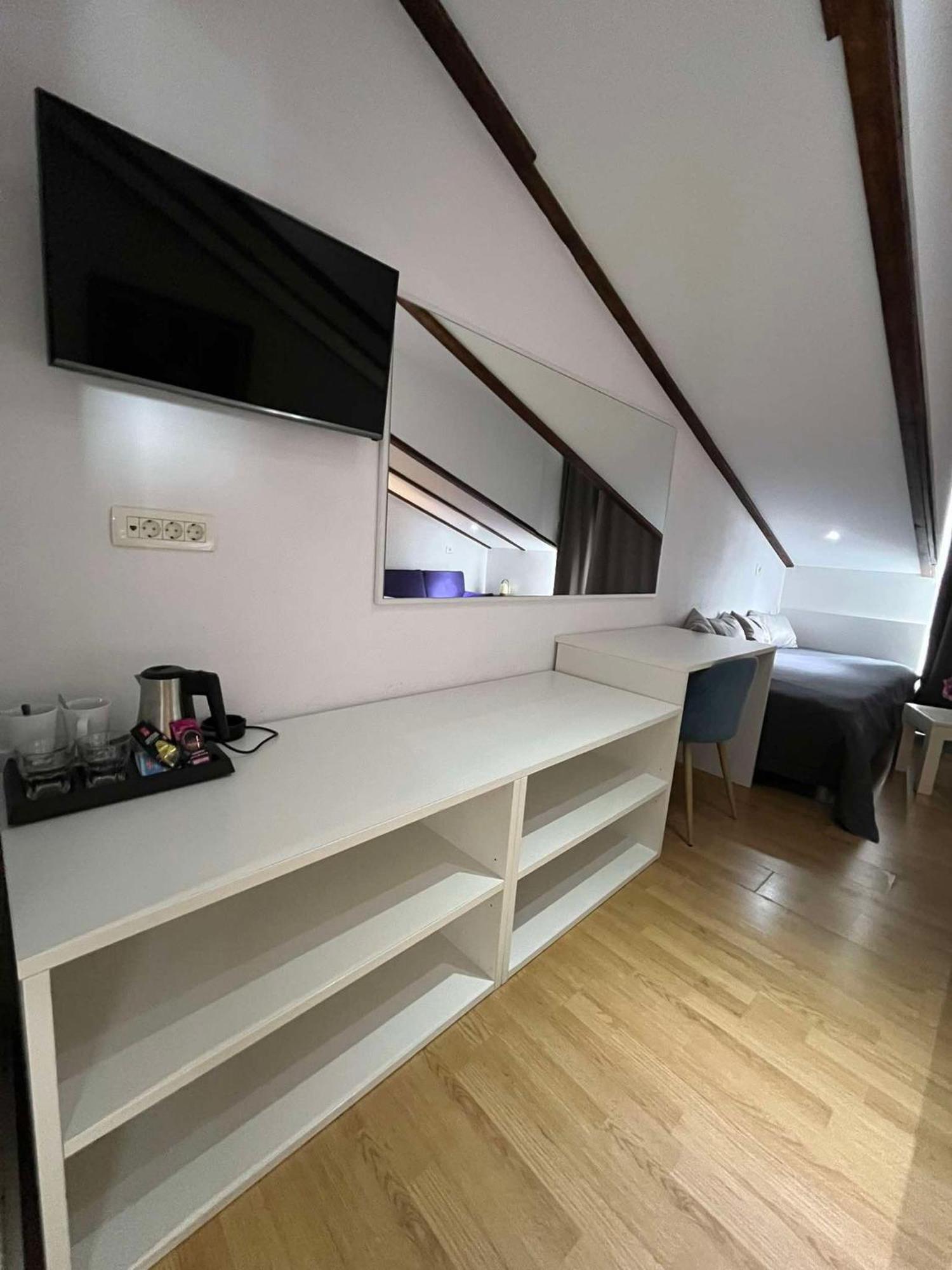 Bed & Breakfast Dela Hvar Town