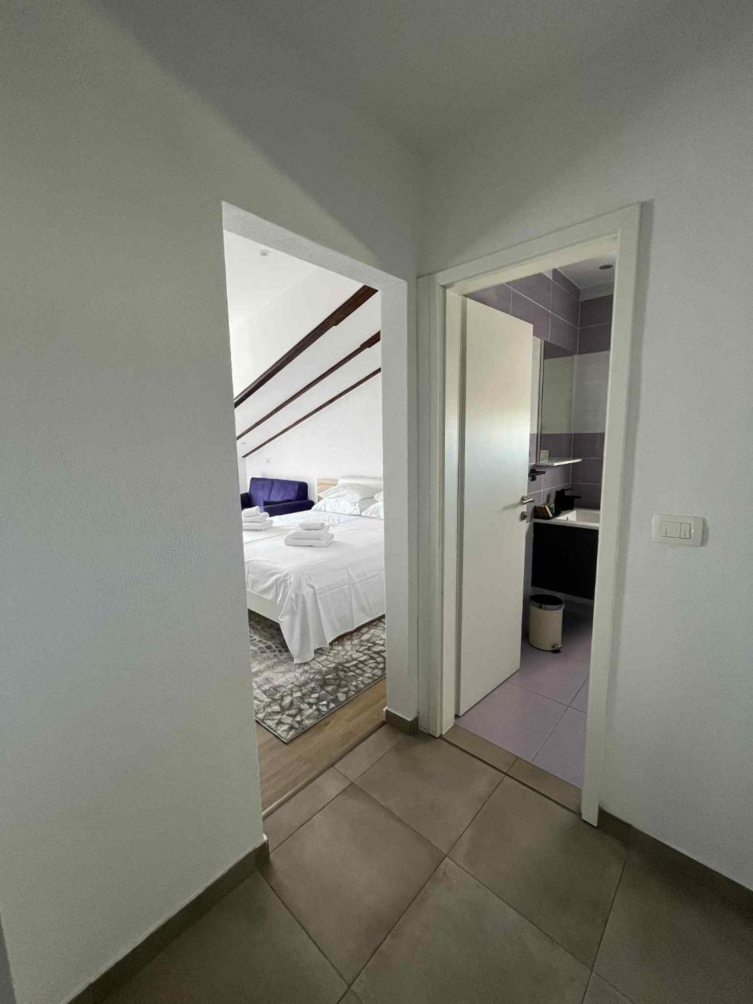 Bed & Breakfast Dela 3*